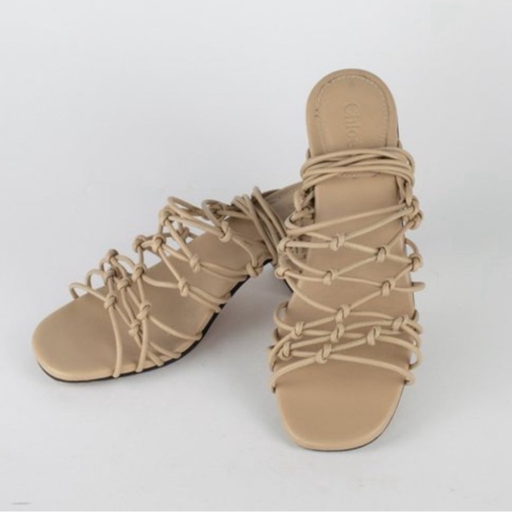 Chloé lace up leather sandal -40